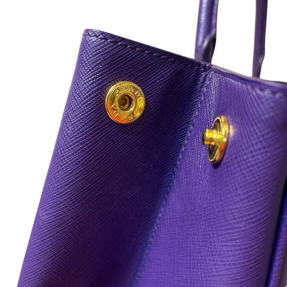 š„EUC Prada Saffiano Lux Leather Purple Tote
š„HOST PICKš„ - Picture 12 of 17